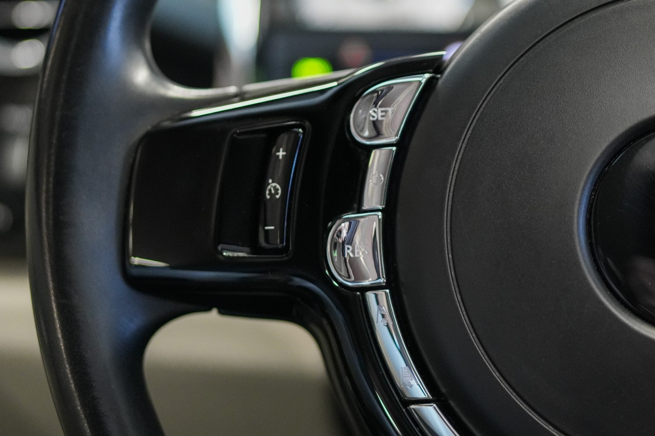 ROLLS-ROYCE Ghost 6.6 V12 EWB-image-32
