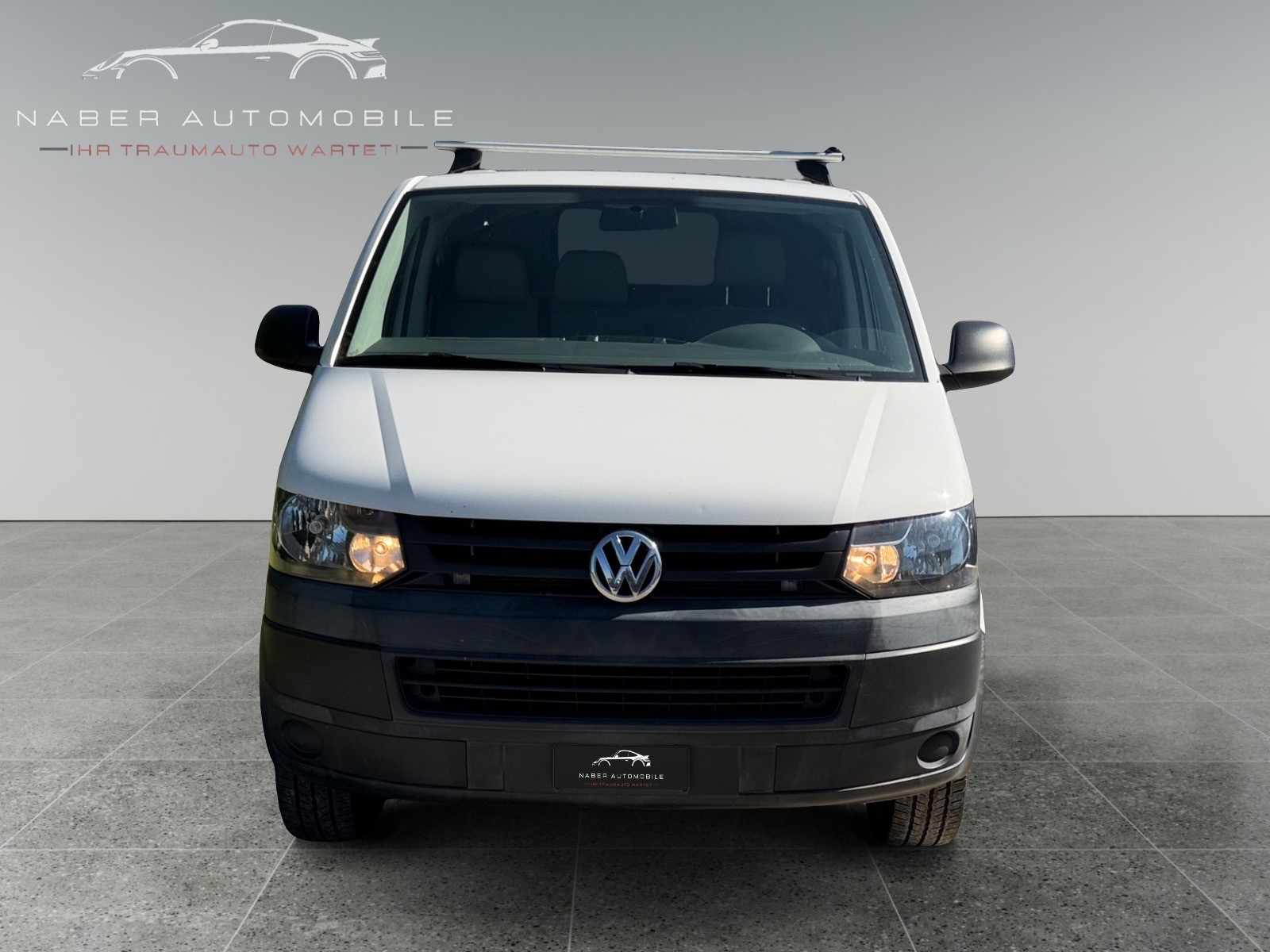 VW T5 2.0 TDI Transporter-image-5