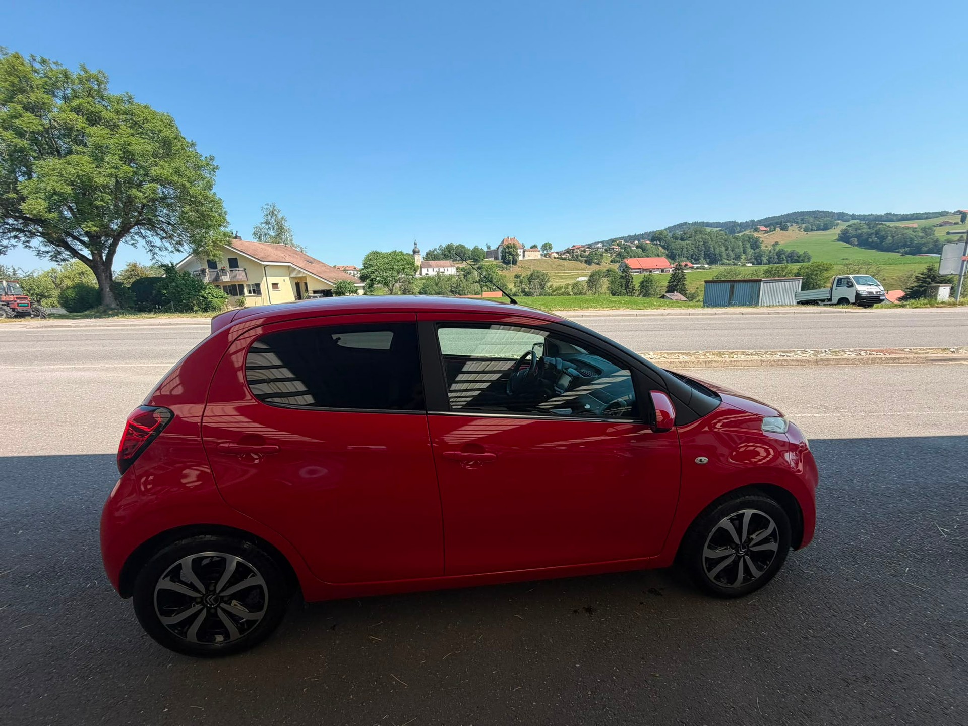 CITROEN C1 1.0 VTi ETG5 Shine-image-4