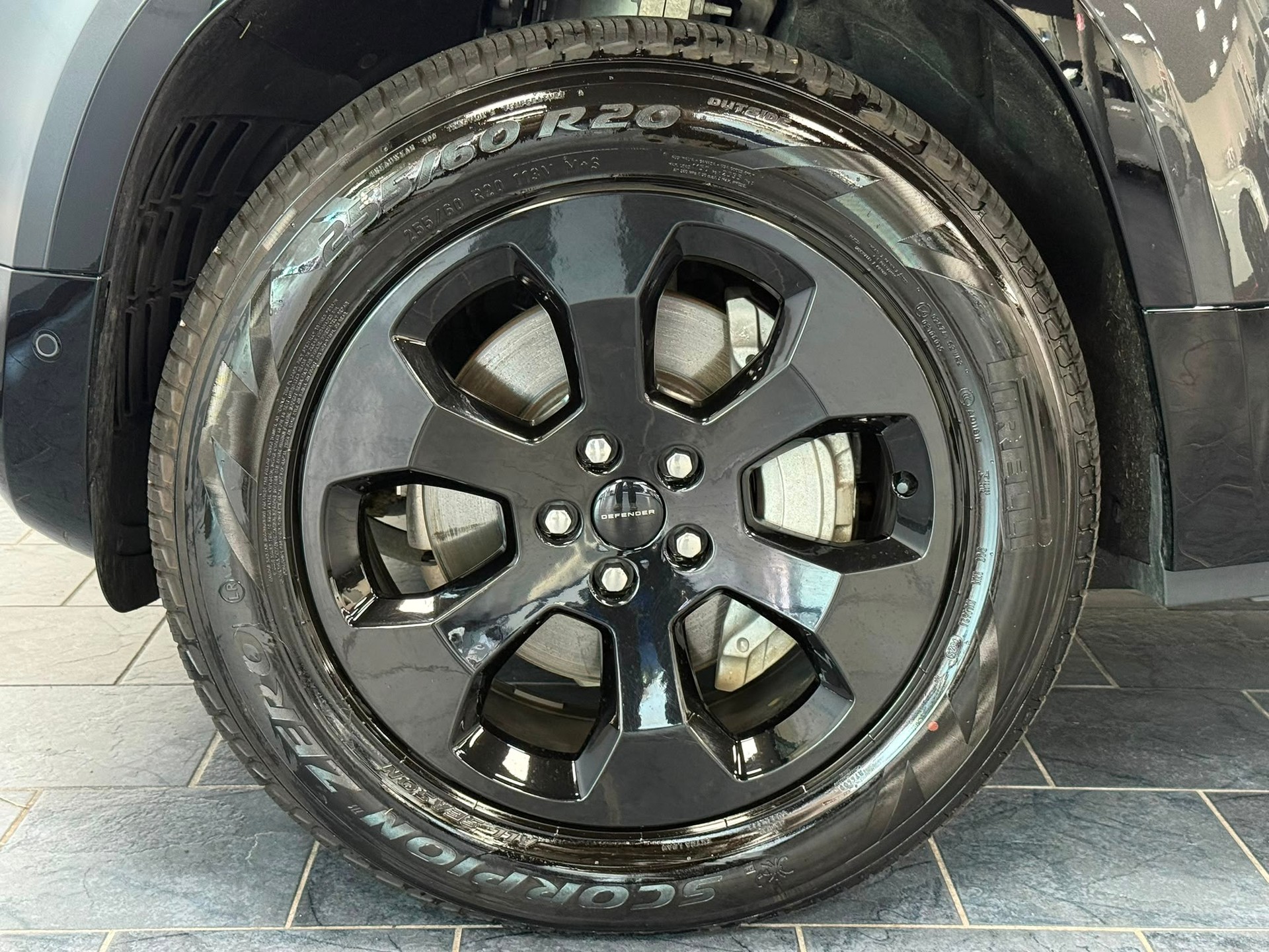LAND ROVER Defender 110 3.0 D I6 350 X-Dynamic SE AWD AT8-image-30