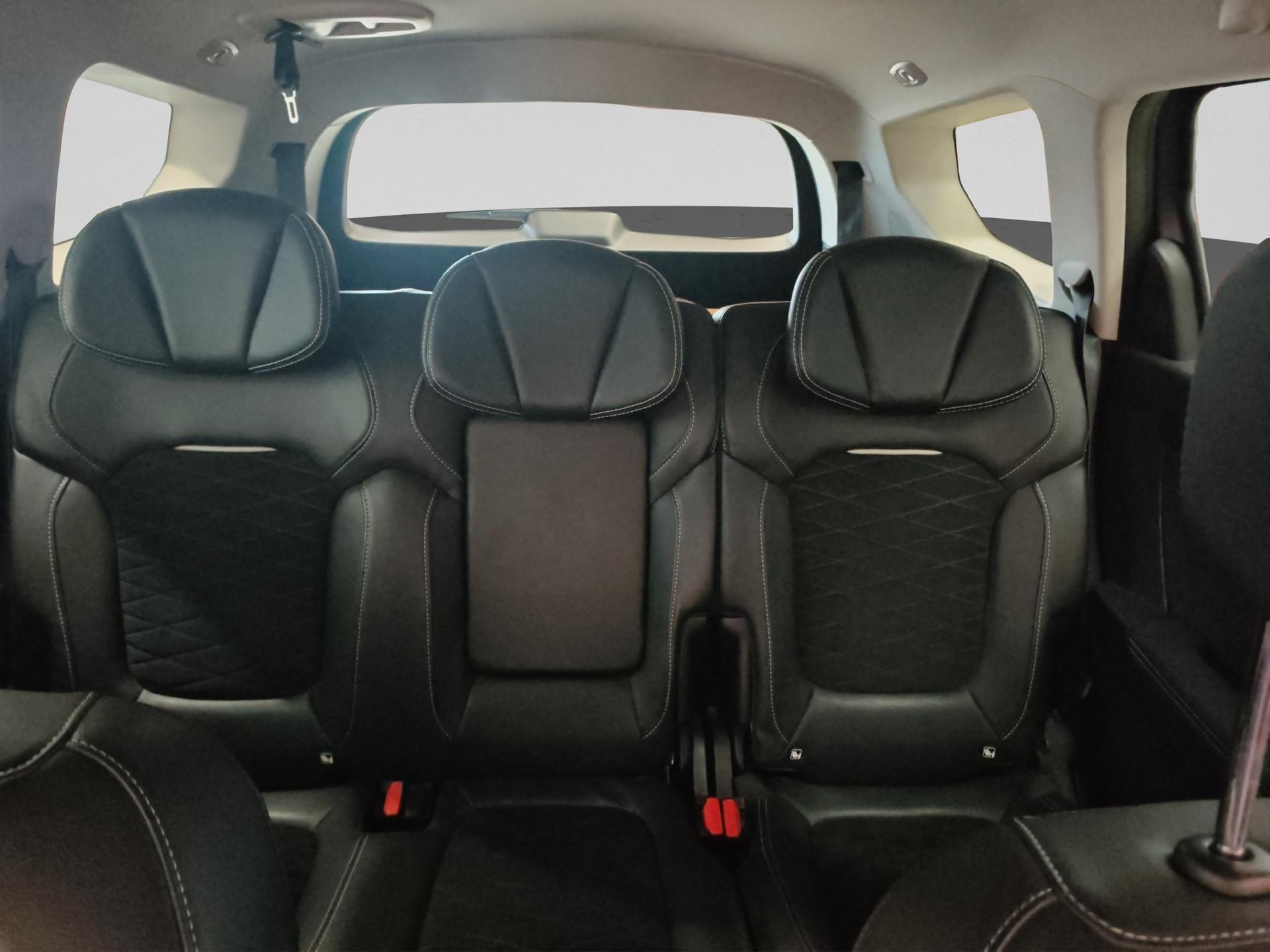 RENAULT Grand Scénic 1.3 16V Turbo Black Edition EDC-image-24