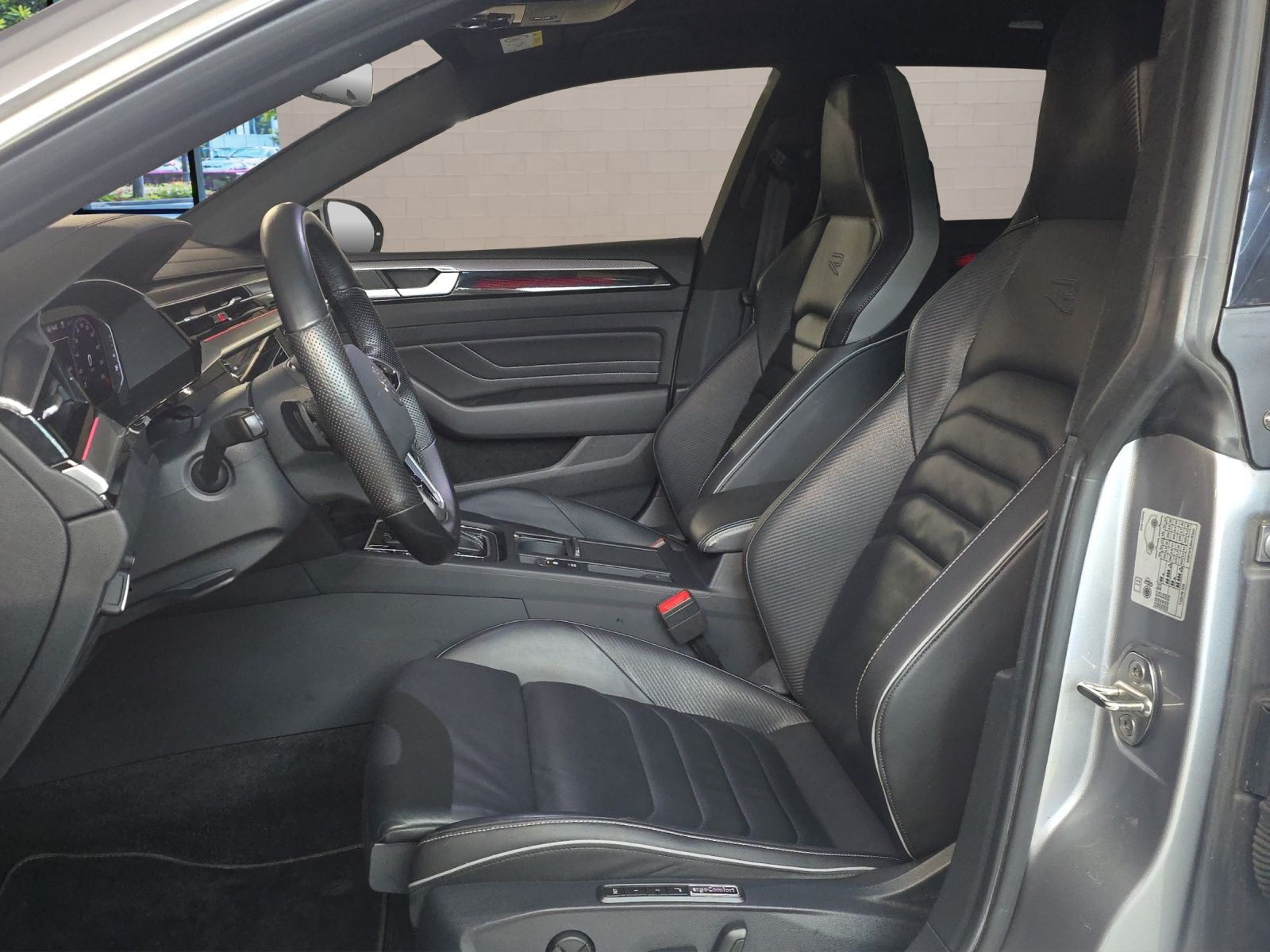 VW Arteon SB 2.0 TSI R-Line 4Motion DSG CH-Fahrzeug-image-8