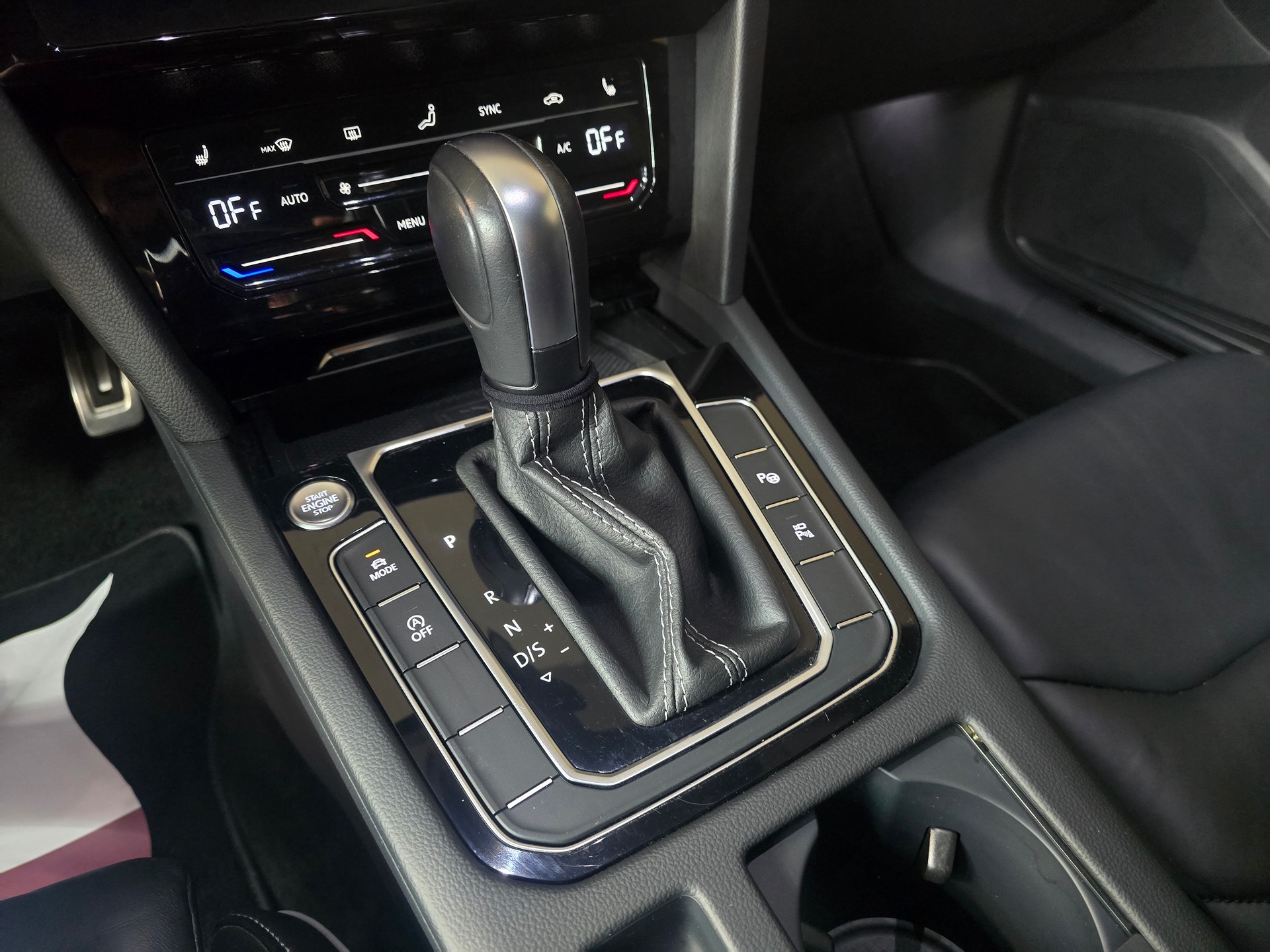 VW Arteon SB 2.0 TSI R-Line 4Motion DSG CH-Fahrzeug-image-16