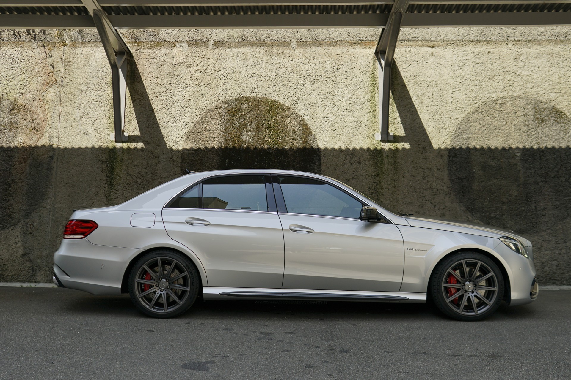MERCEDES-BENZ E 63 AMG S 4Matic Speedshift-image-3