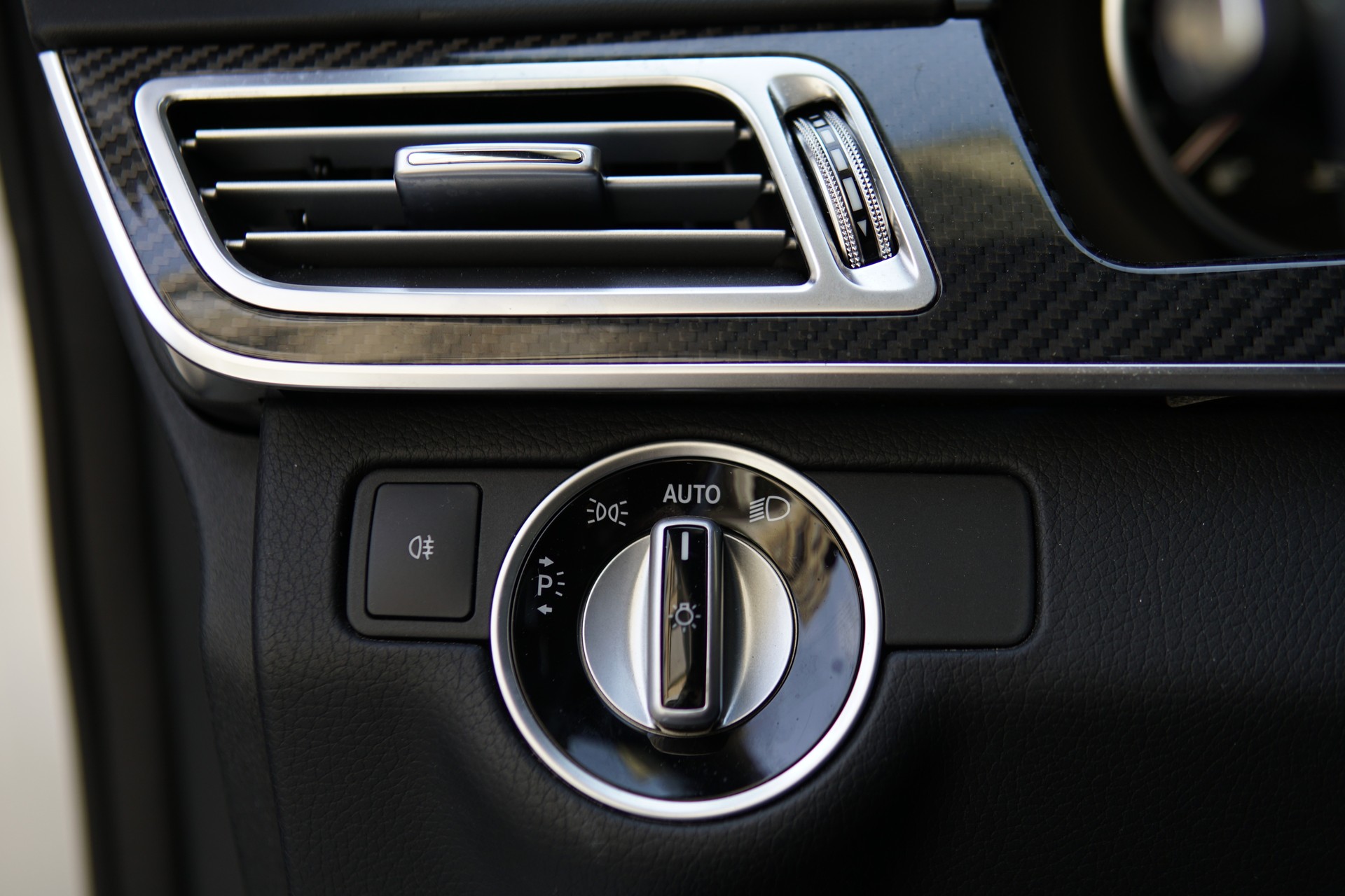 MERCEDES-BENZ E 63 AMG S 4Matic Speedshift-image-16