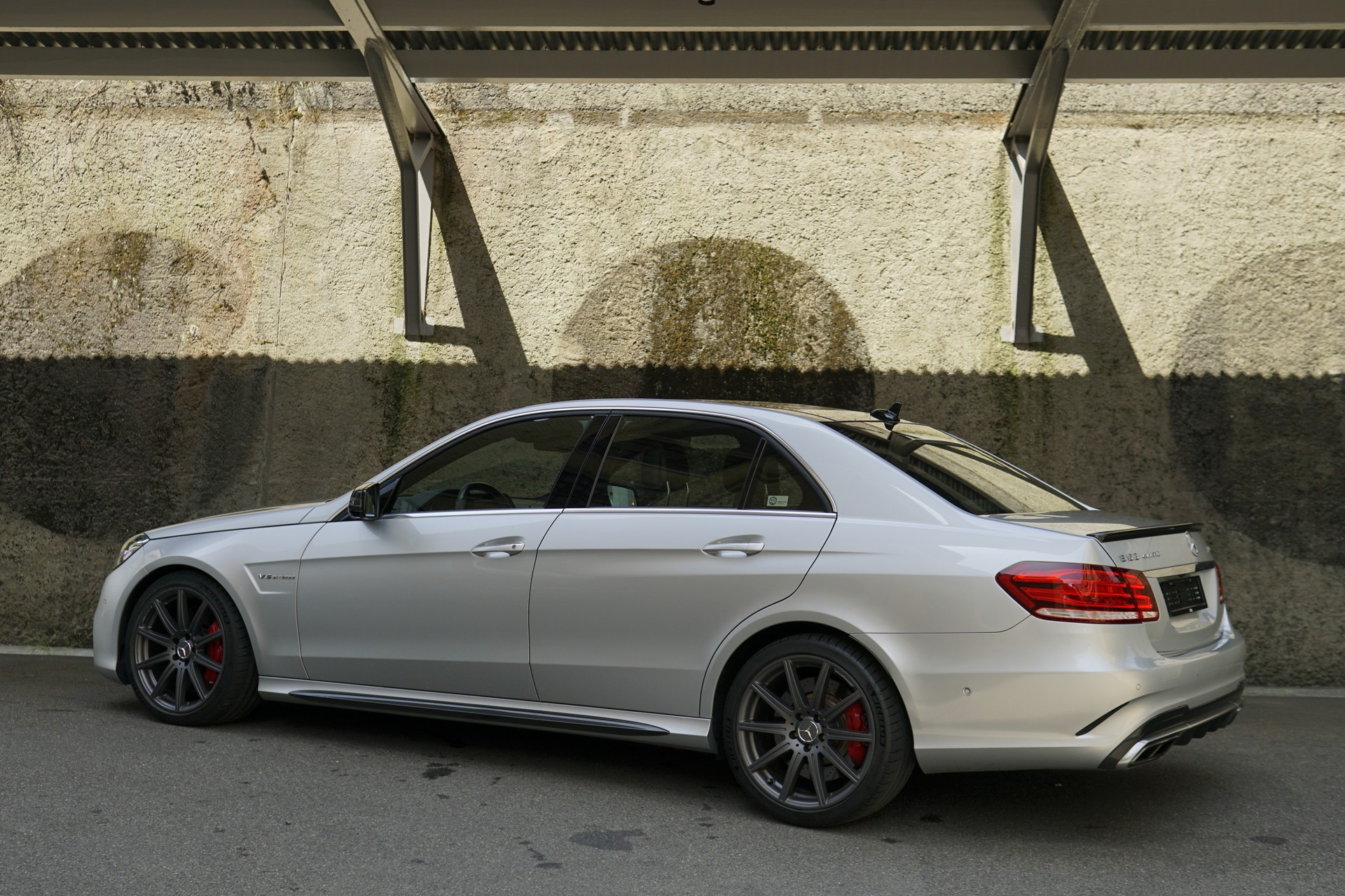 MERCEDES-BENZ E 63 AMG S 4Matic Speedshift-image-6