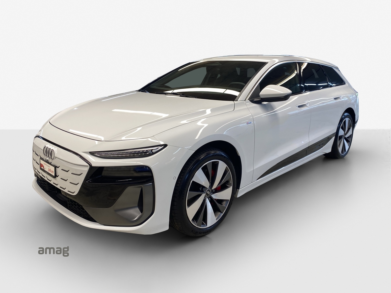 AUDI A6 Avant e-tron quattro