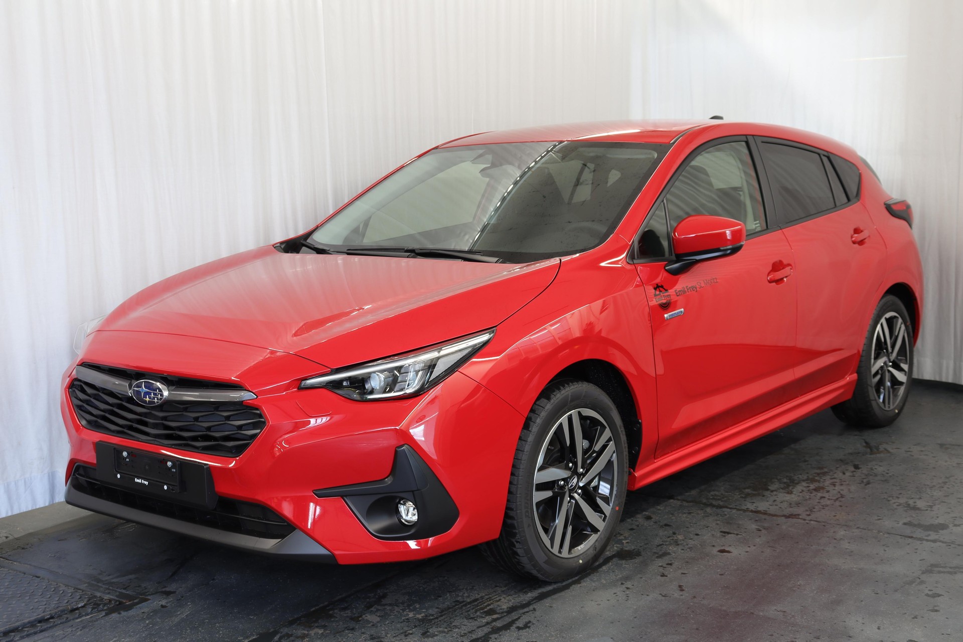 SUBARU Impreza 2.0i e-Boxer Swiss Plus