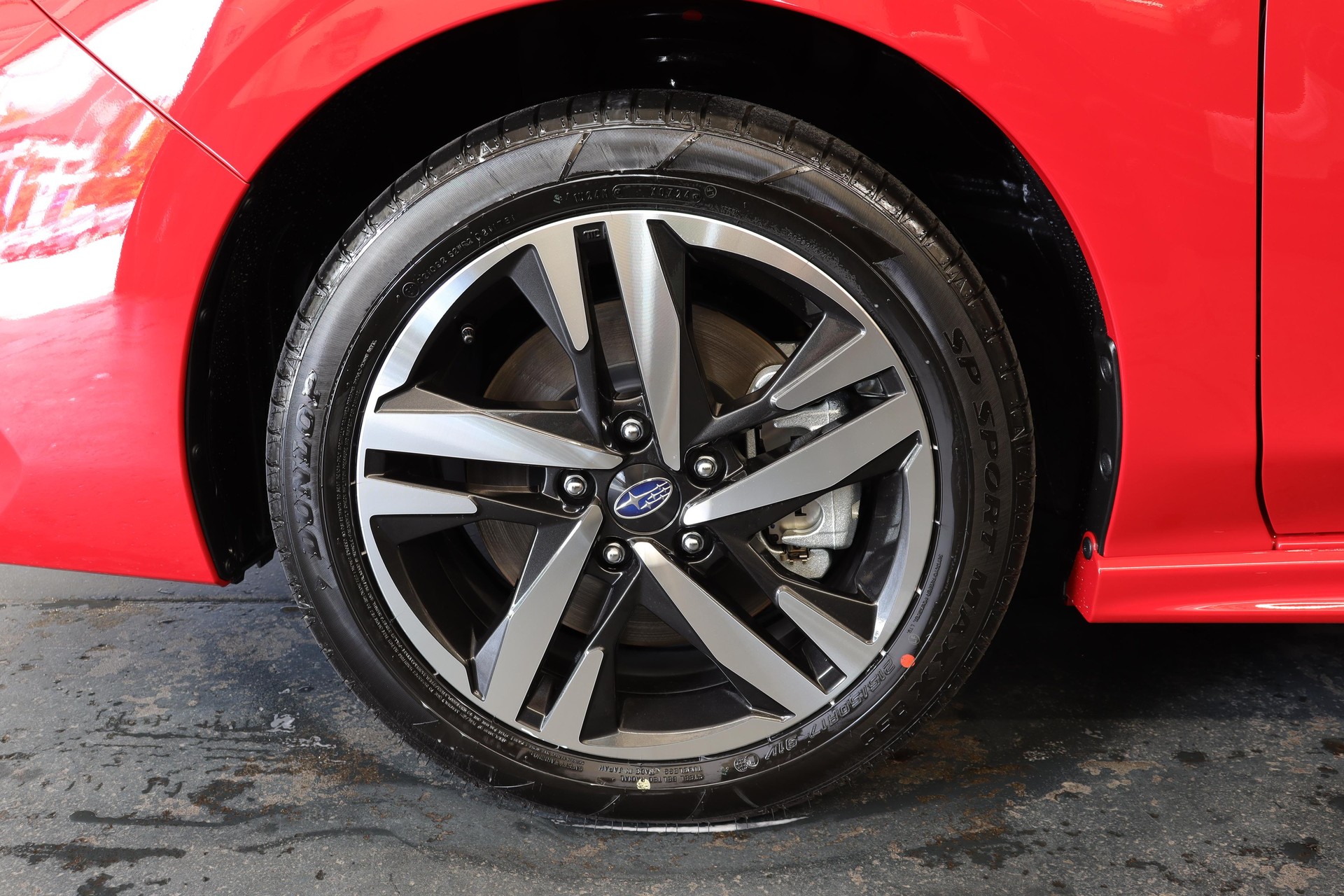 SUBARU Impreza 2.0i e-Boxer Swiss Plus-showroom-element-3