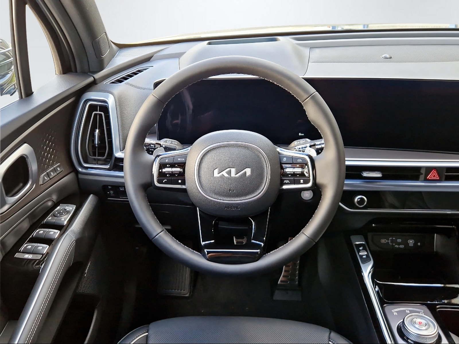 KIA Sorento 1.6 T-GDi Plug-in Hybrid Style 7P-image-5