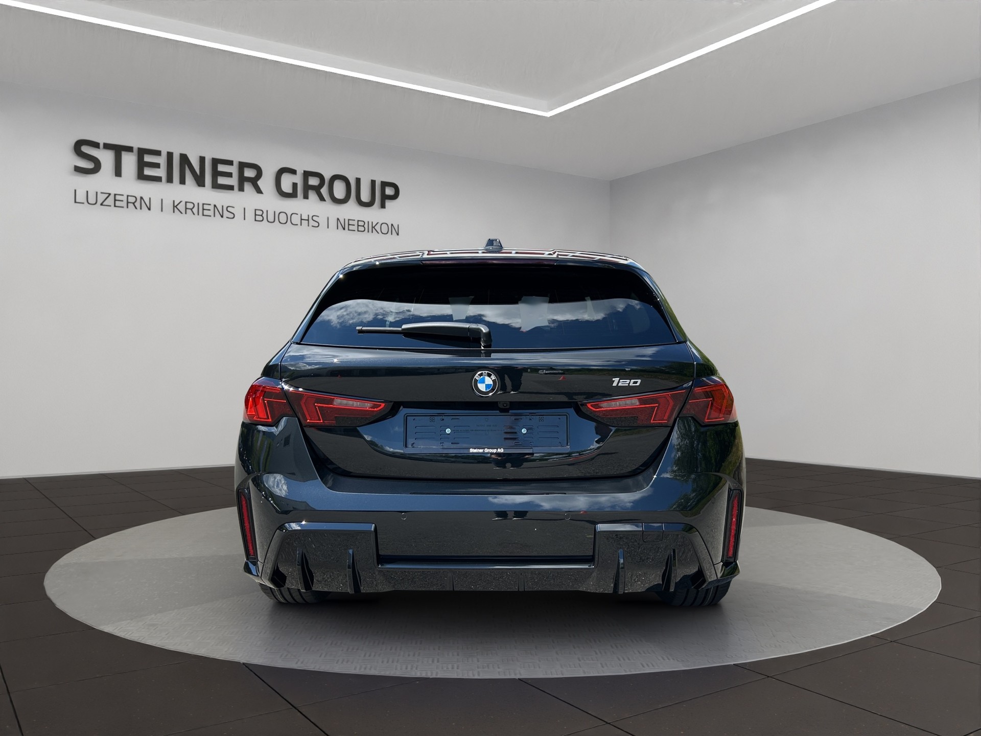 BMW 120 M Sport Steptronic-image-5