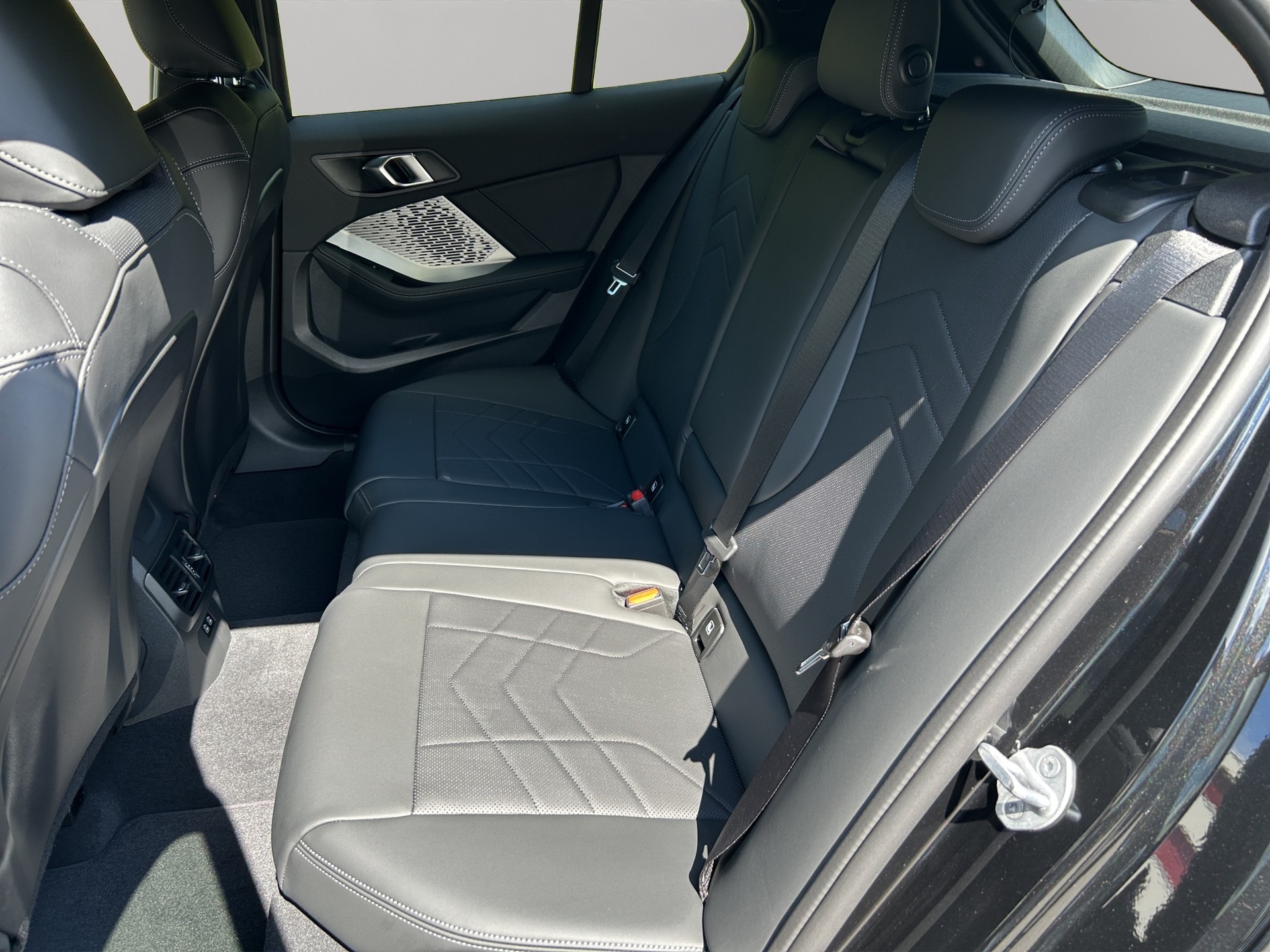 BMW 120 M Sport Steptronic-image-16