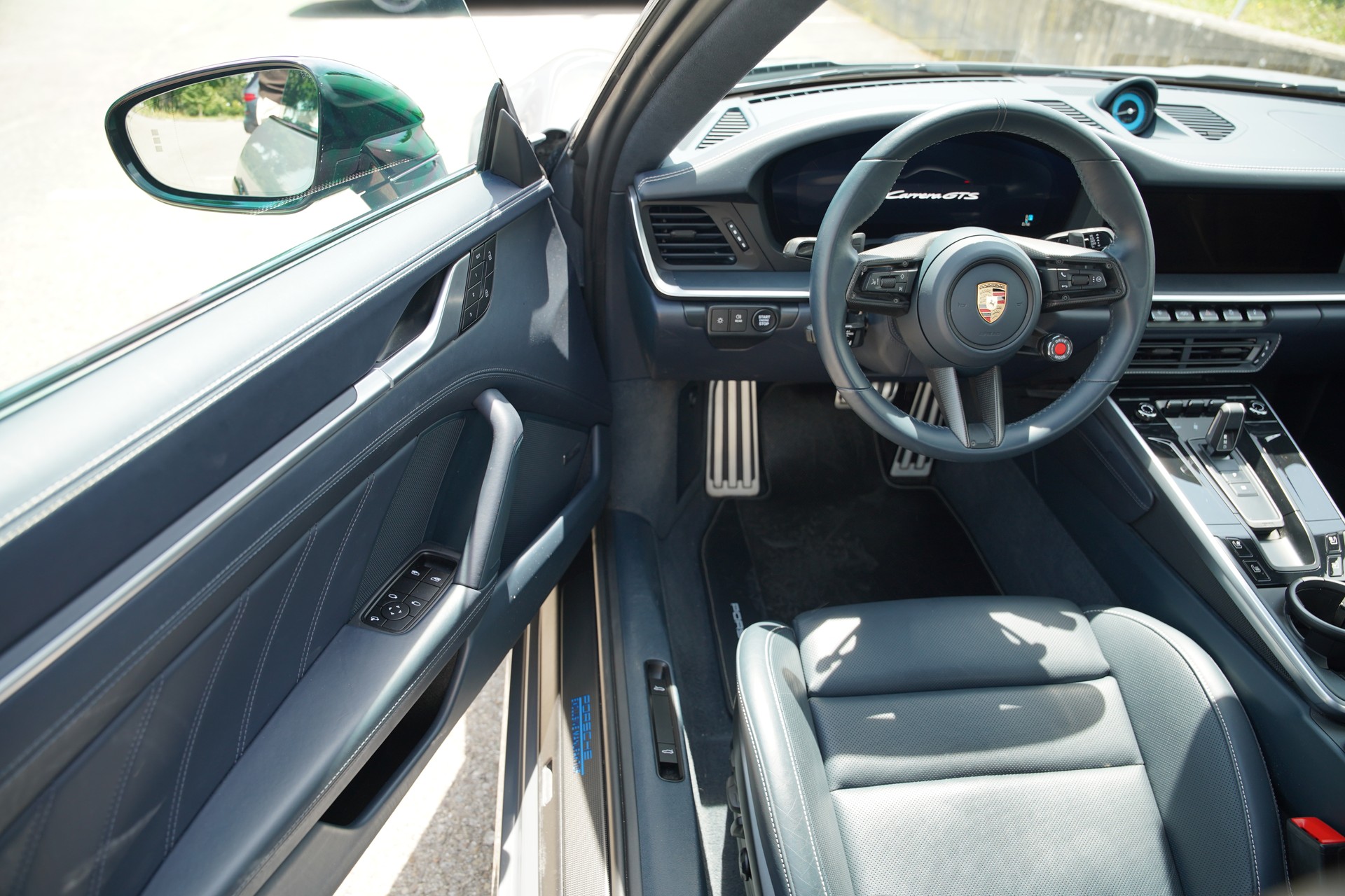 PORSCHE 911 Carrera GTS Aerokit-image-8