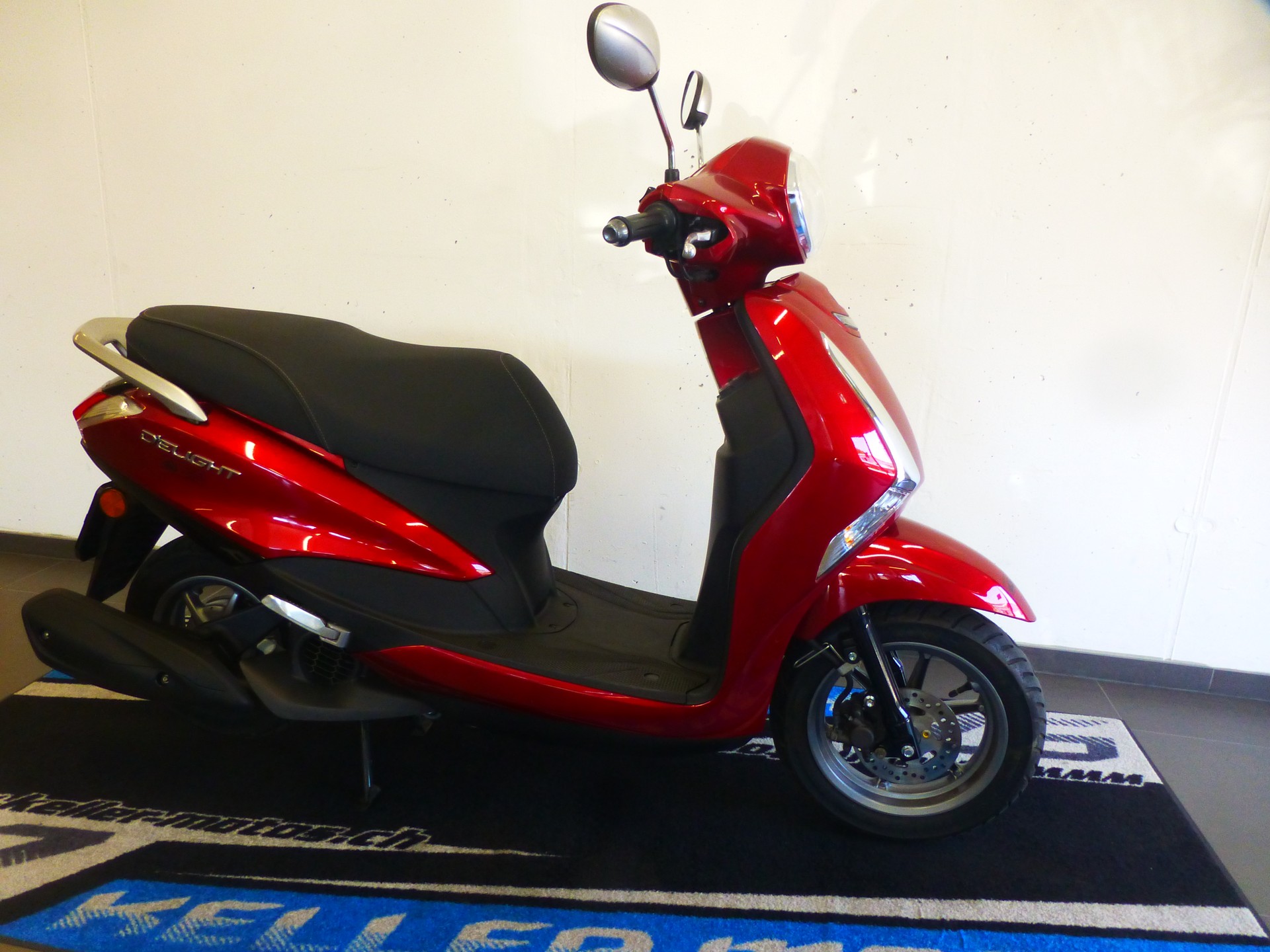 YAMAHA D'elight LTS 125-showroom-element-3