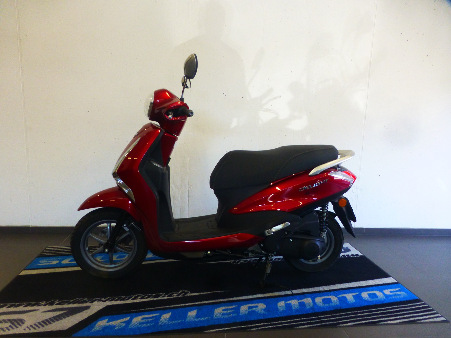 YAMAHA D'elight LTS 125-showroom-element-1