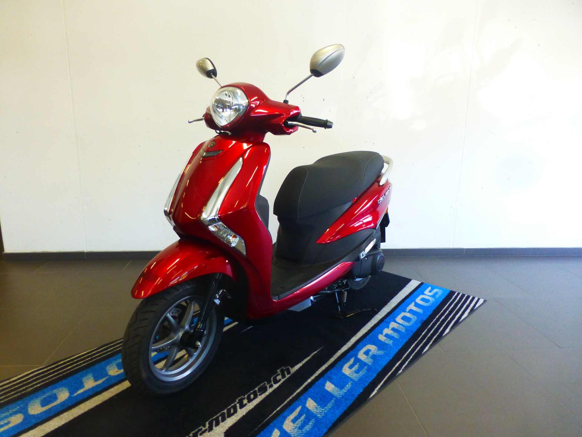 YAMAHA D'elight LTS 125-image-7