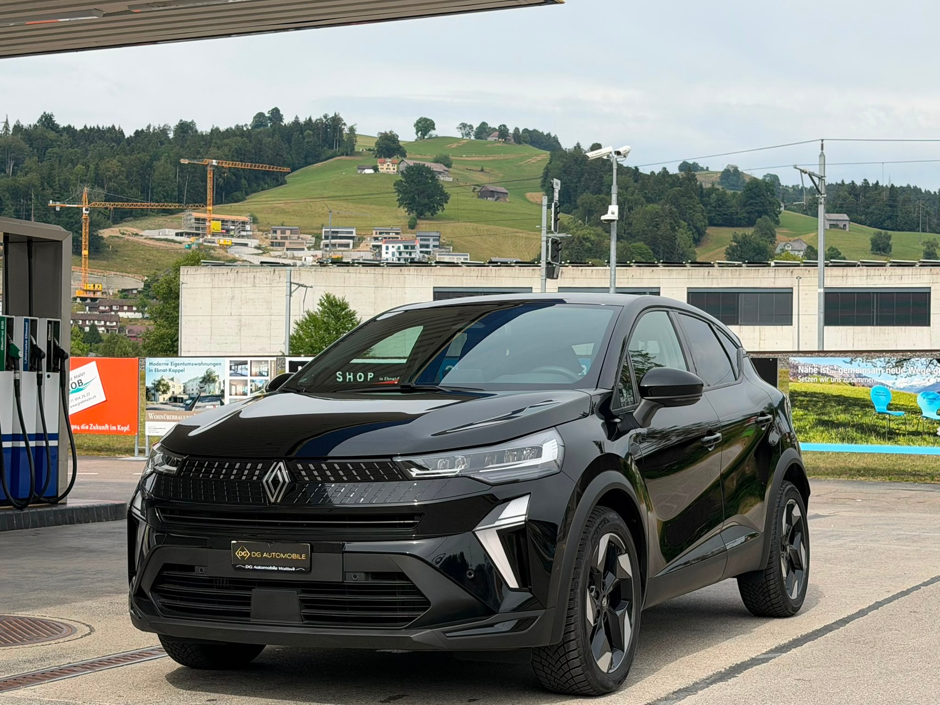 RENAULT Captur 1.3 TCe Techno EDC *Neustes Modell**Neuwertiger Zustand**Top Ausstattung**Renault Werksgarantie*-image-0