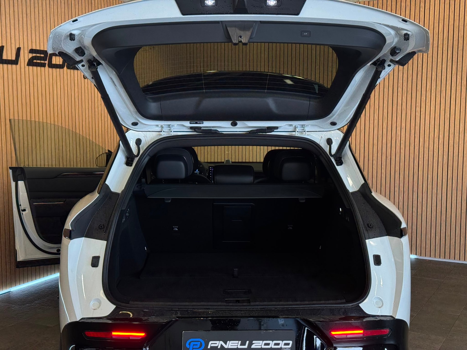 ZEEKR 7X 100kWh Privilege AWD *5Jahre/200'000km Werksgarantie*-image-6