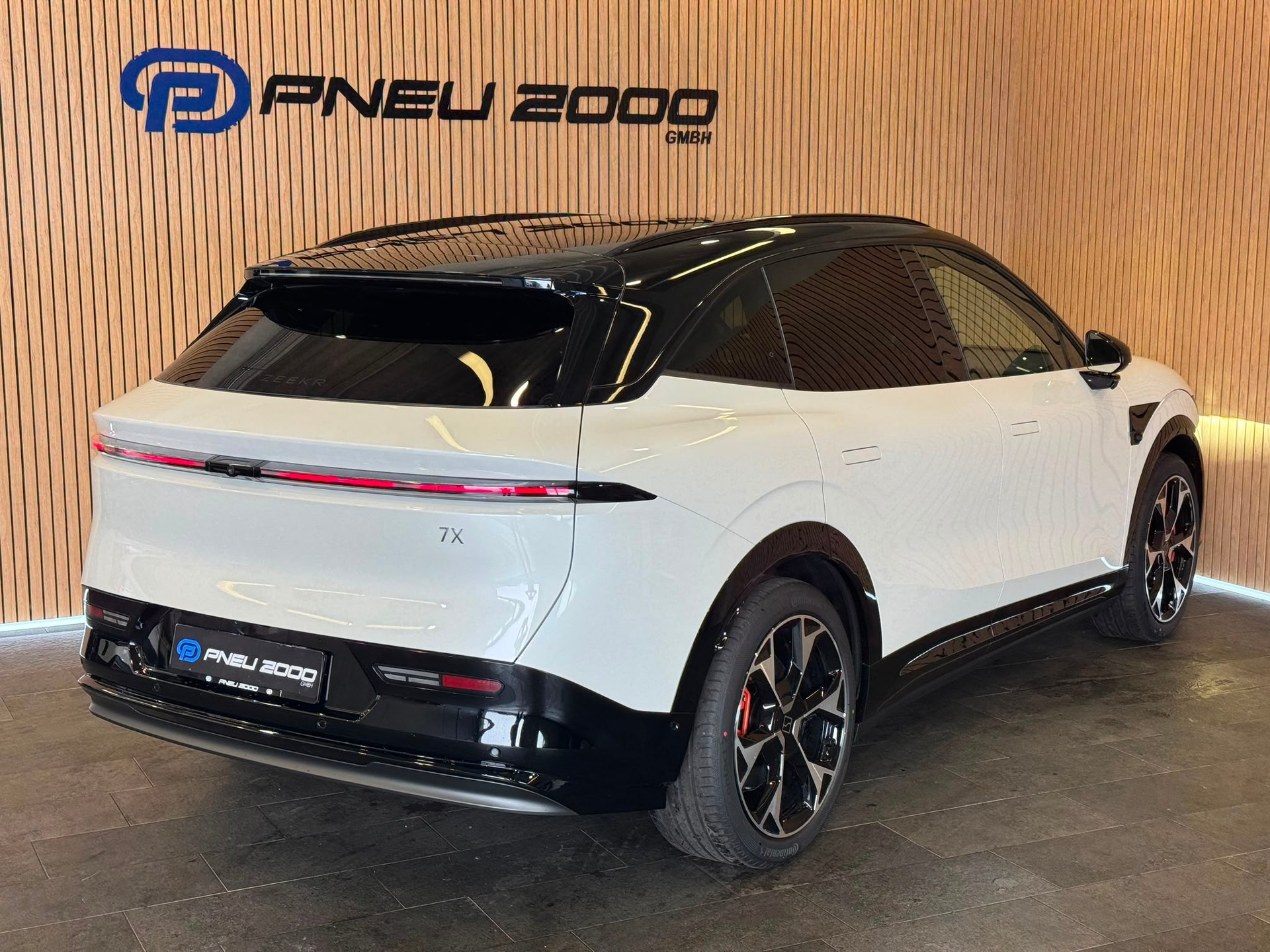 ZEEKR 7X 100kWh Privilege AWD *5Jahre/200'000km Werksgarantie*-image-4