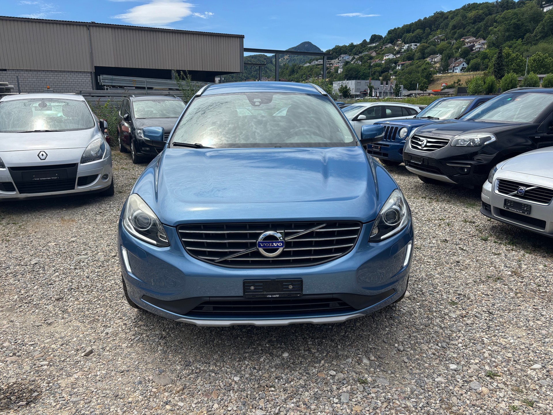 VOLVO XC60 D4 Executive Plus Geartronic-image-4