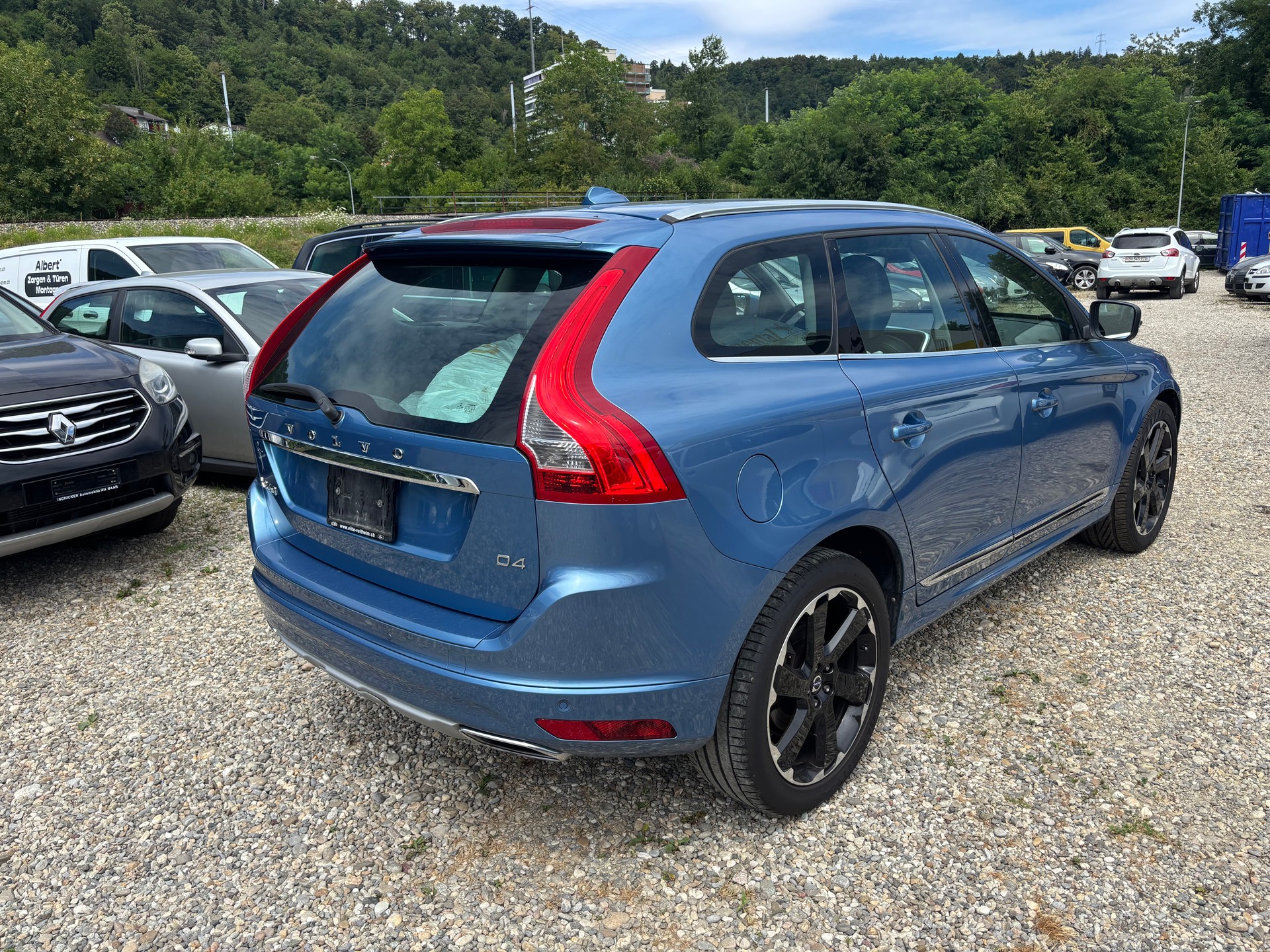VOLVO XC60 D4 Executive Plus Geartronic-image-3