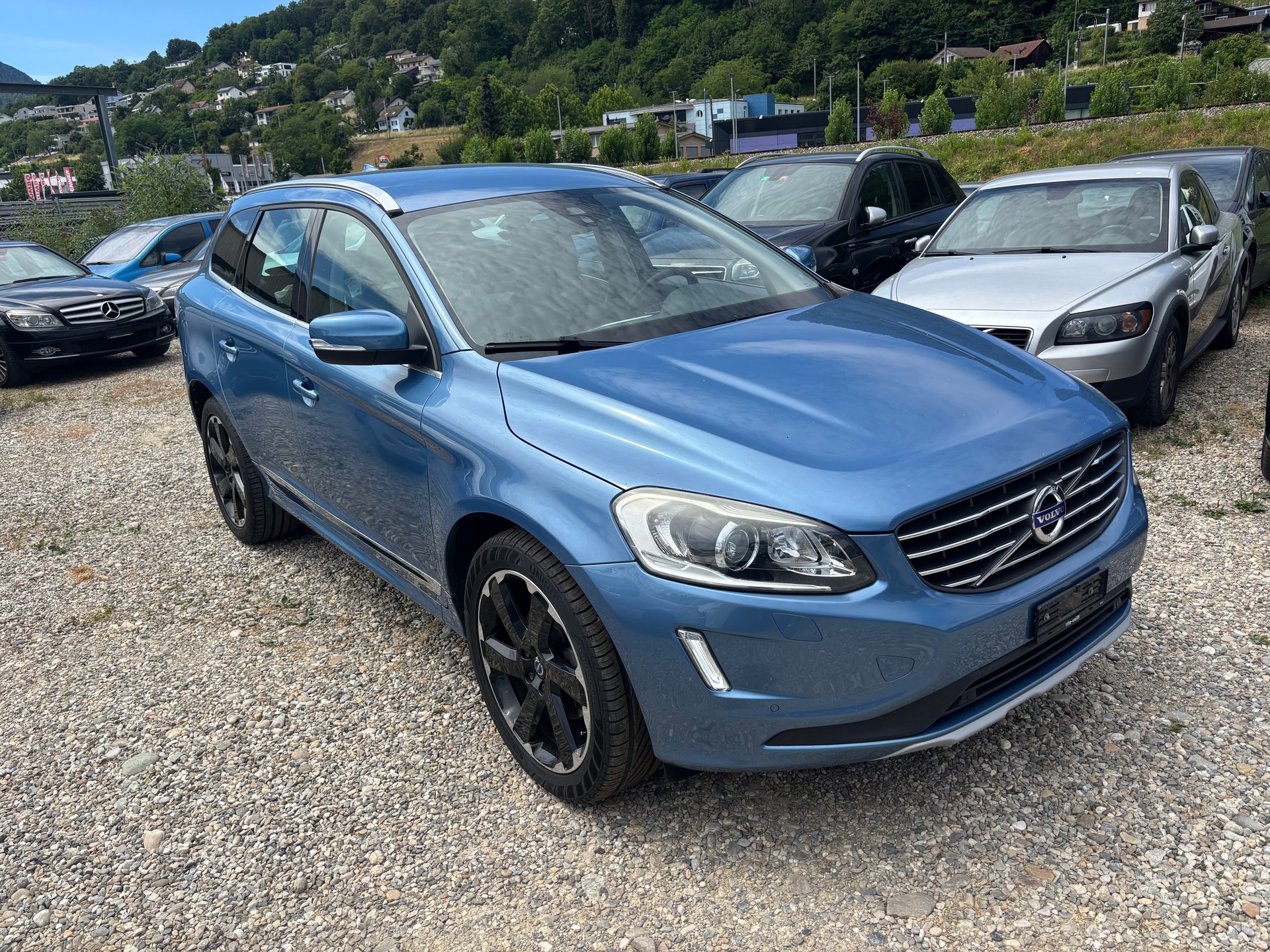 VOLVO XC60 D4 Executive Plus Geartronic-image-1