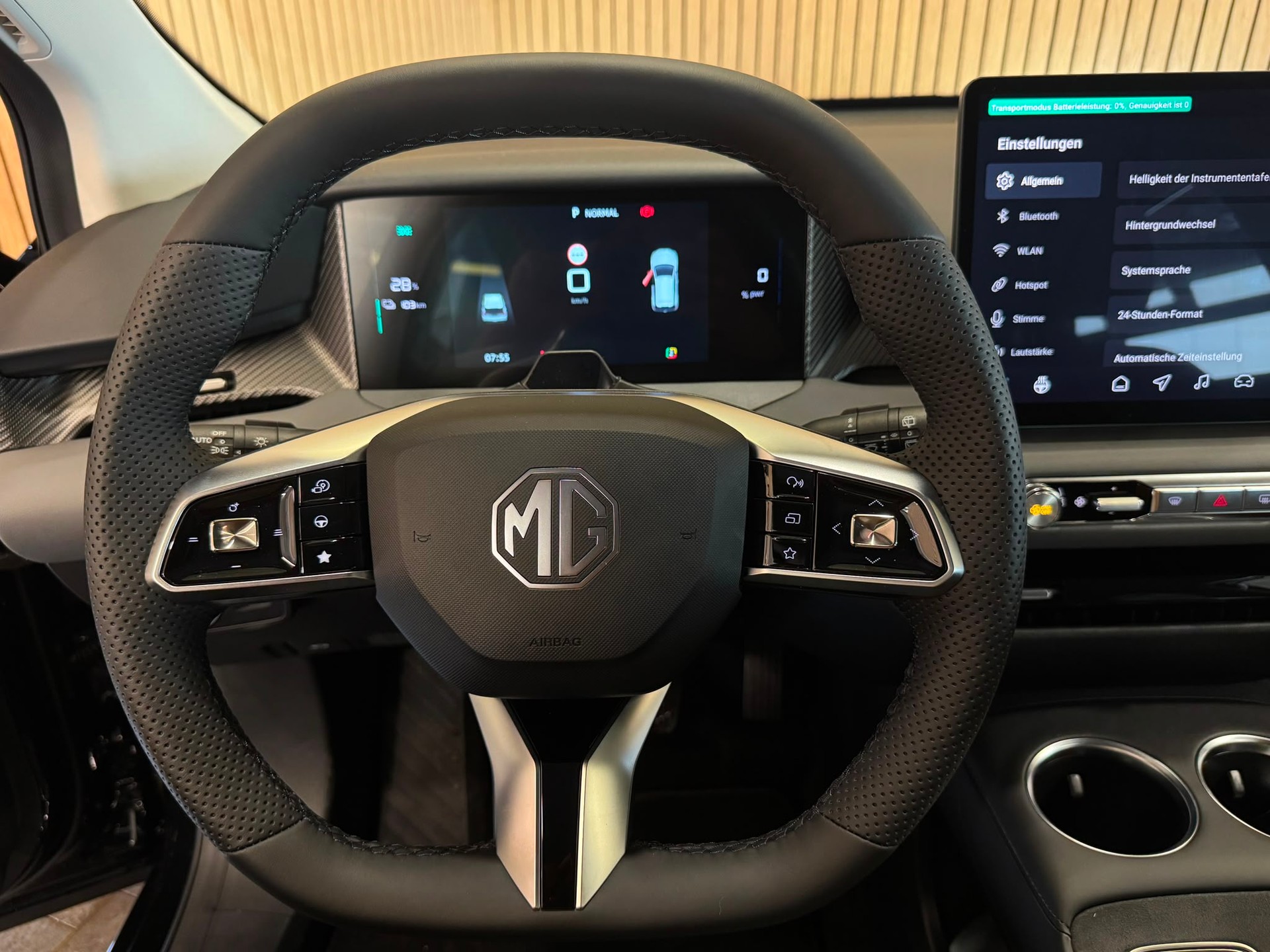 MG 4 EV 64kWh Premium *Facelift* 452KM Reichweite-image-13