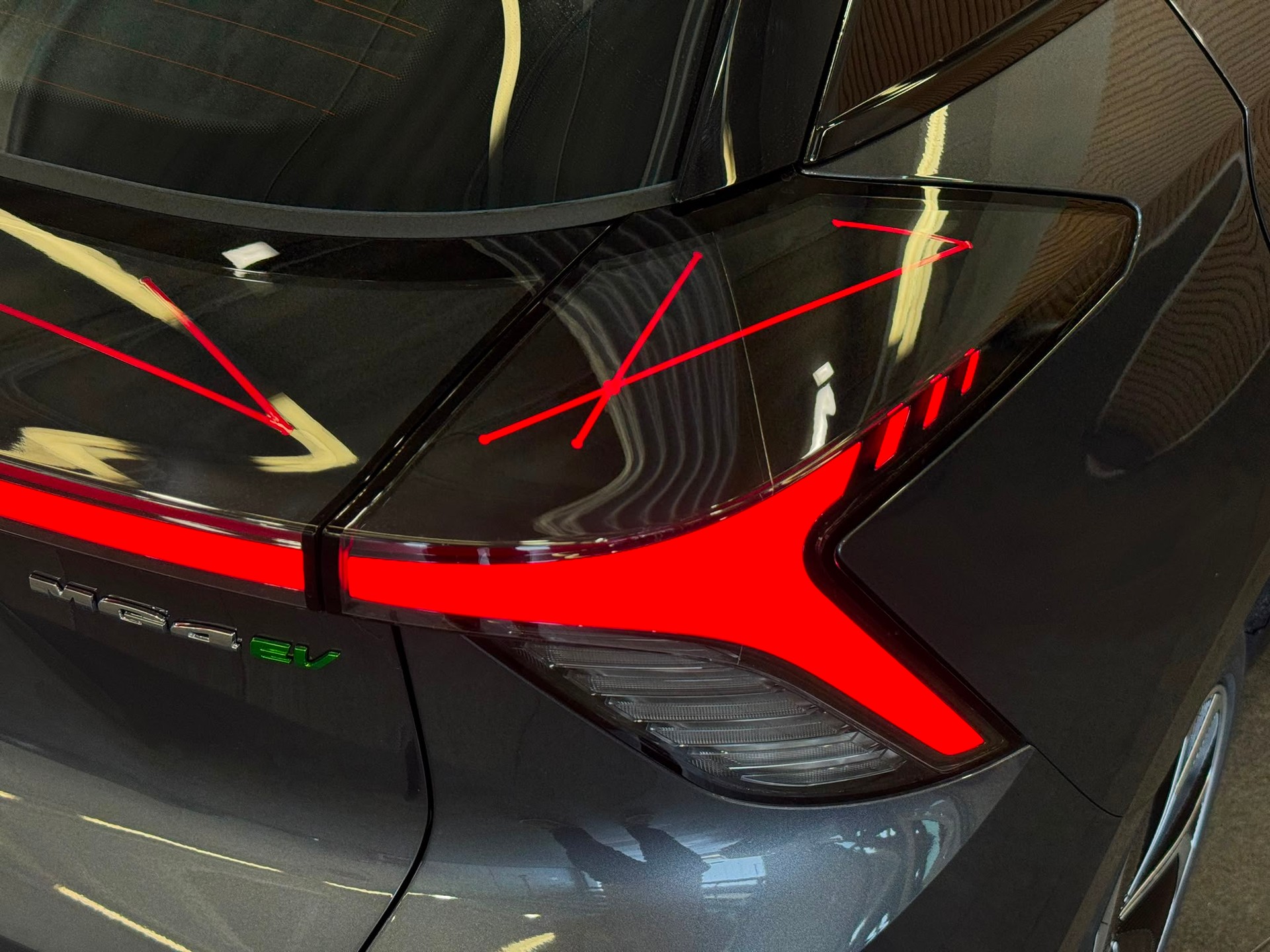 MG 4 EV 64kWh Premium *Facelift* 452KM Reichweite-image-8