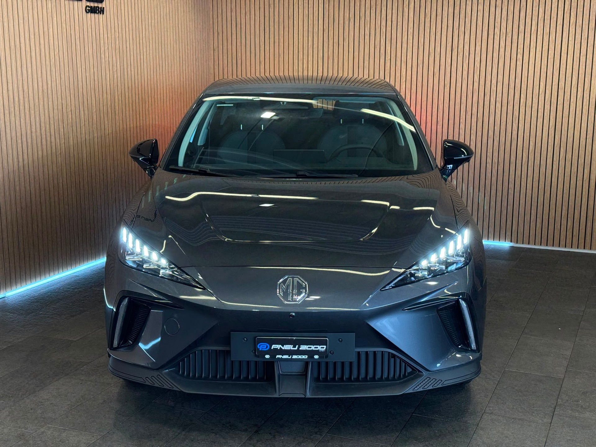 MG 4 EV 64kWh Premium *Facelift* 452KM Reichweite-image-1