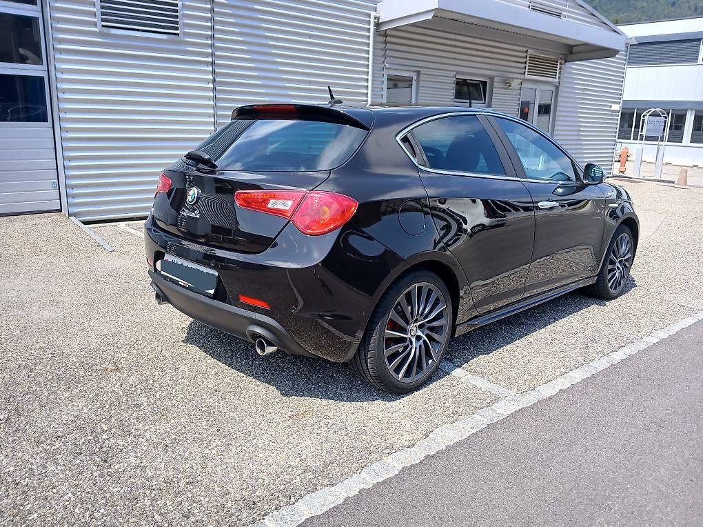 ALFA ROMEO GIULIETTA-image-3