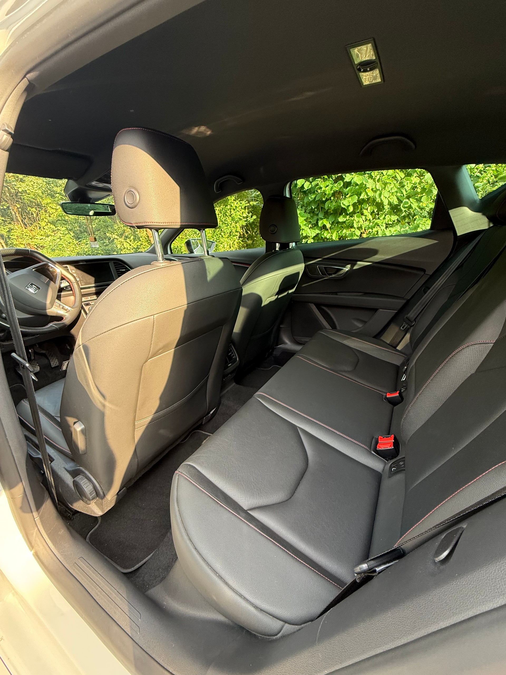 SEAT 1.8 TSI FR-Evolution DSG-image-4