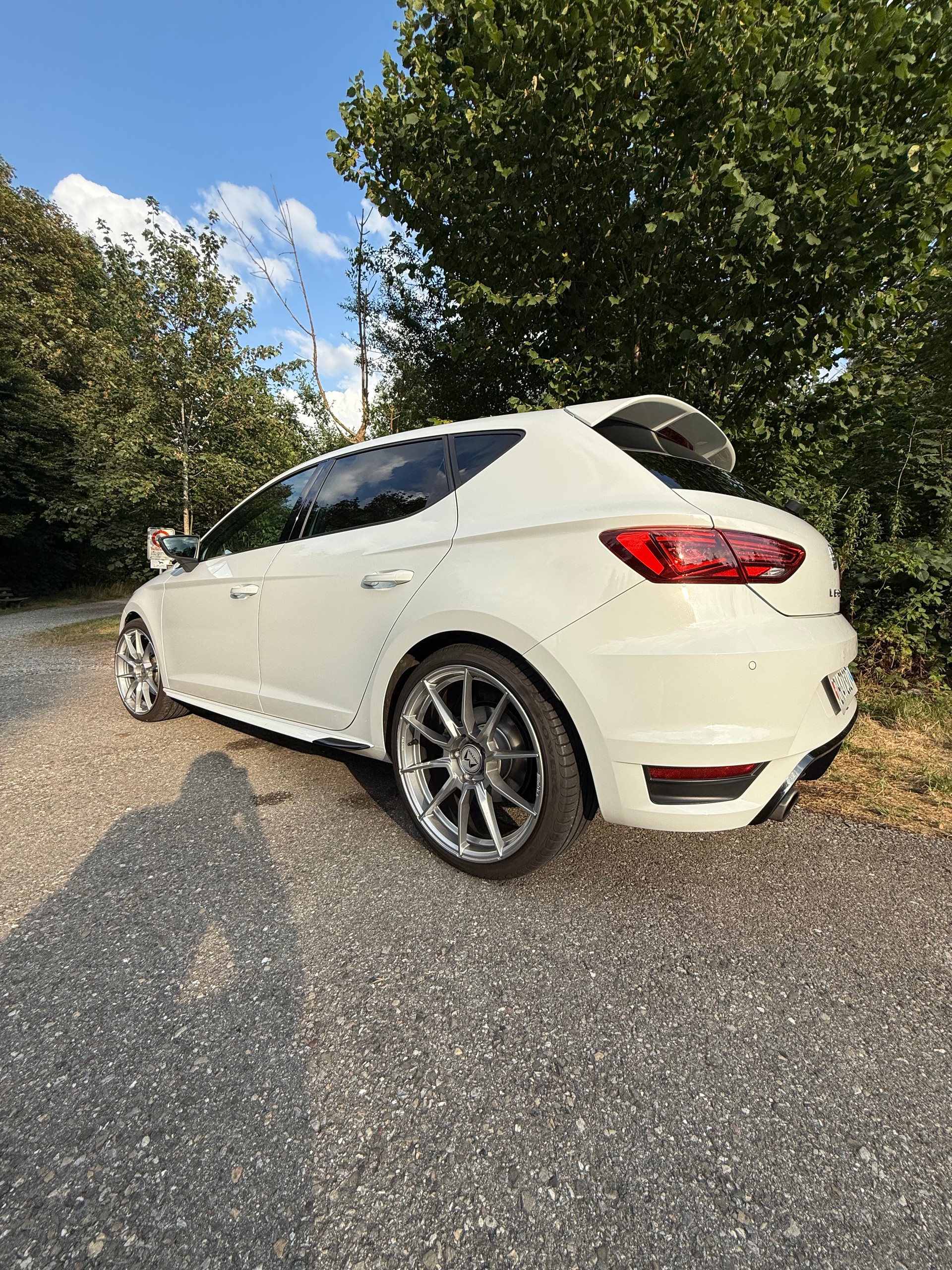 SEAT 1.8 TSI FR-Evolution DSG-image-2