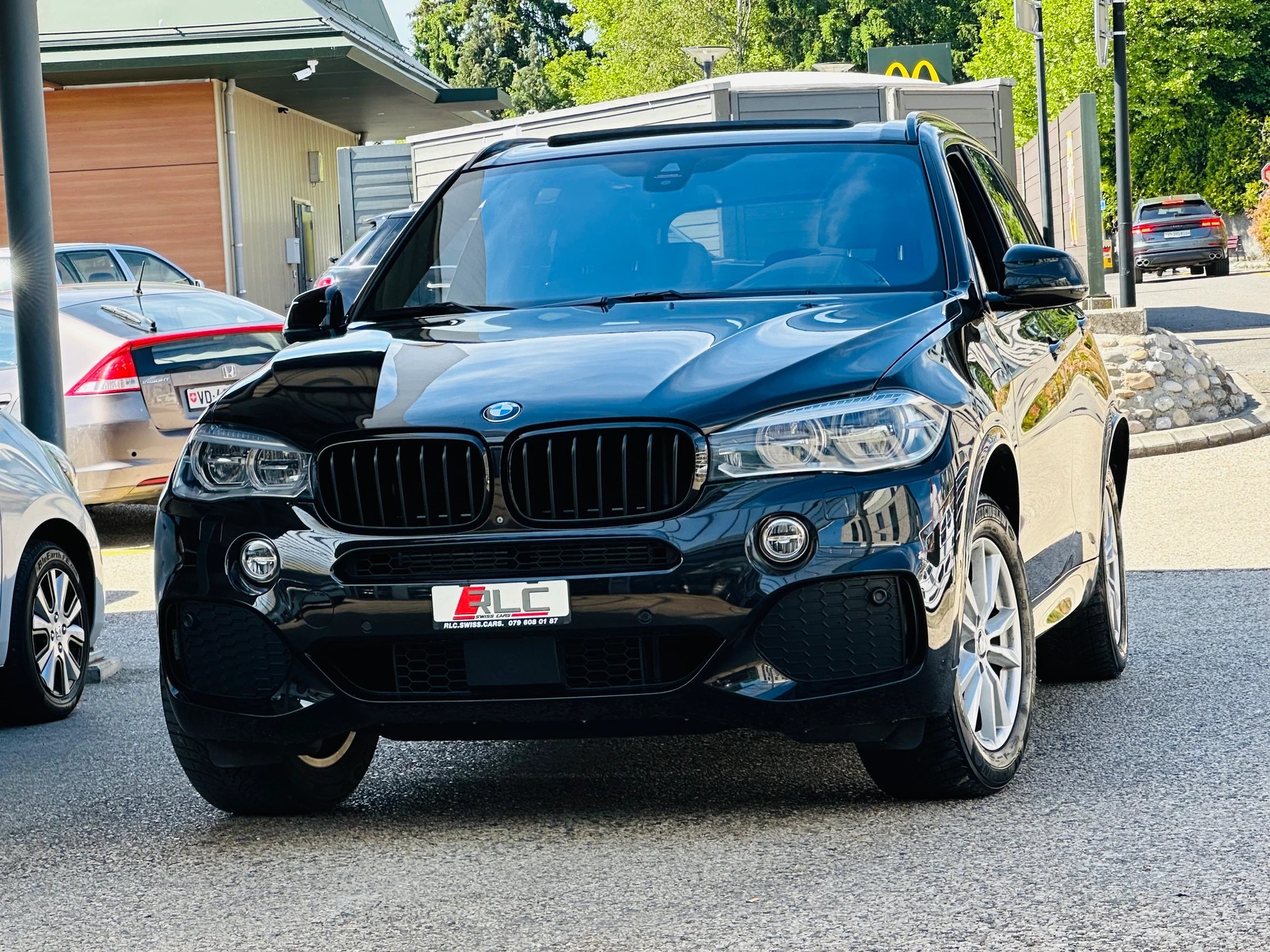 BMW X5 xDrive 40e iPerformance Steptronic-showroom-element-3