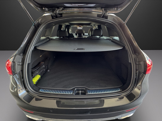 MERCEDES-BENZ GLC 220 d 4M 9G-Tronic-image-12