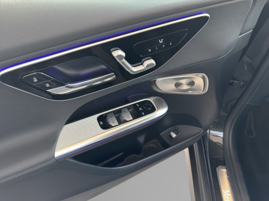 MERCEDES-BENZ GLC 220 d 4M 9G-Tronic-image-9