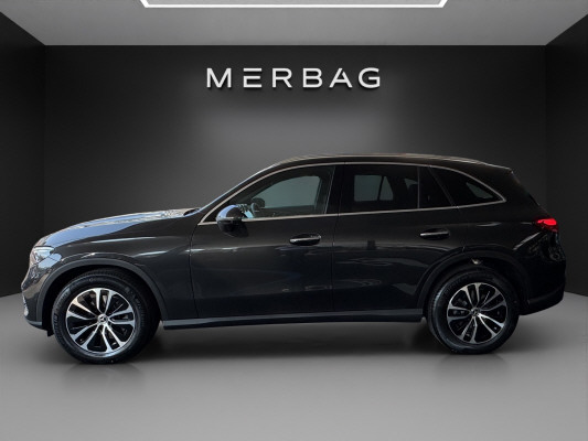 MERCEDES-BENZ GLC 220 d 4M 9G-Tronic-image-2