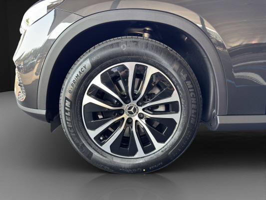 MERCEDES-BENZ GLC 220 d 4M 9G-Tronic-image-6
