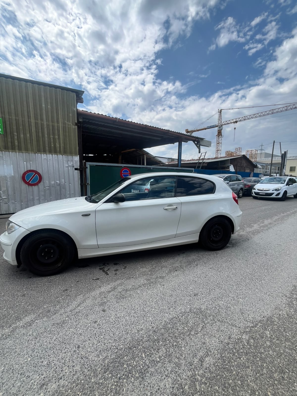 BMW 116-image-2