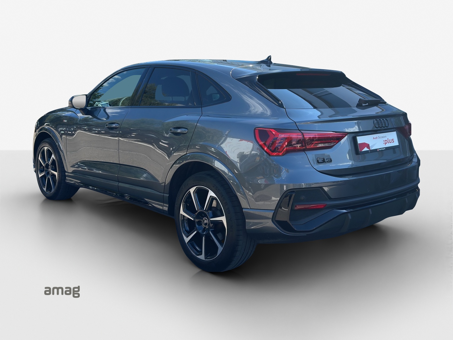 AUDI Q3 Sportback 35 TFSI S line Attraction S-tronic-image-3