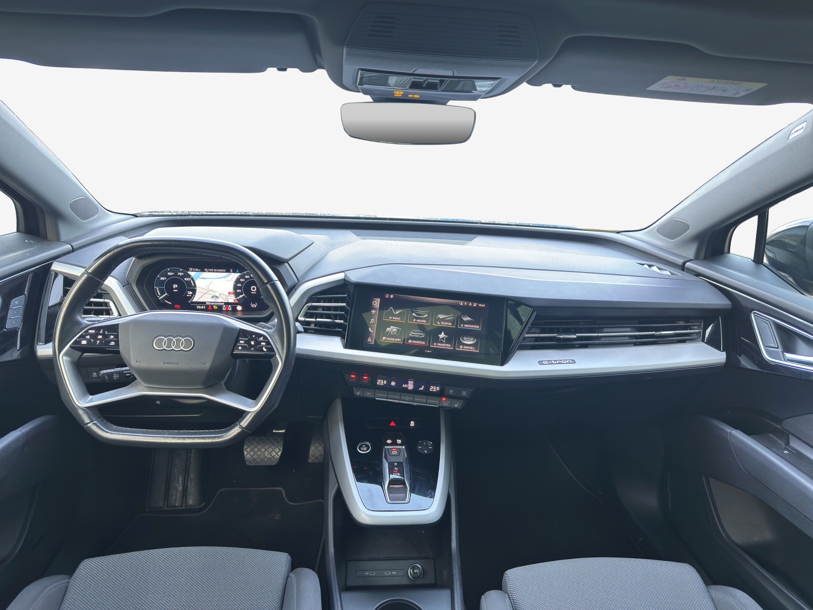 AUDI Q4 e-tron 50 quattro-image-8