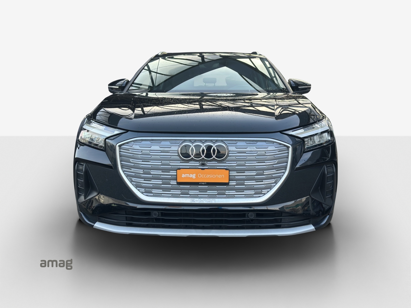 AUDI Q4 e-tron 50 quattro-image-6