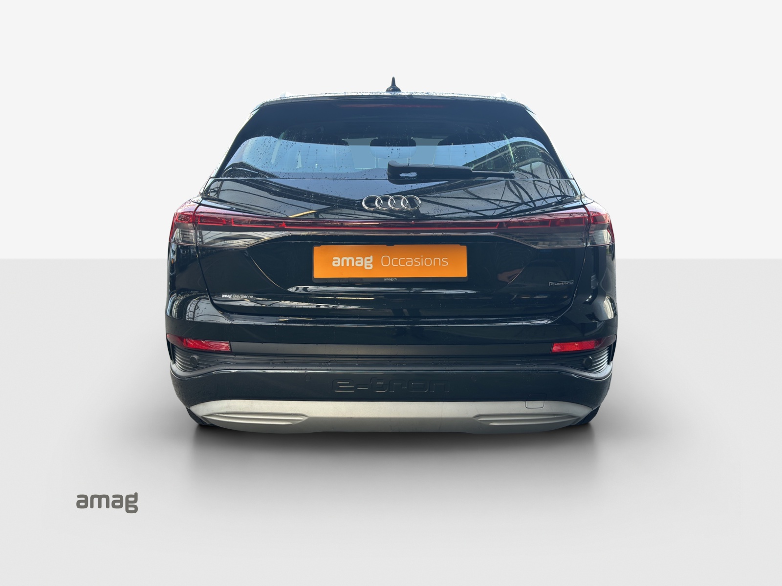 AUDI Q4 e-tron 50 quattro-image-3