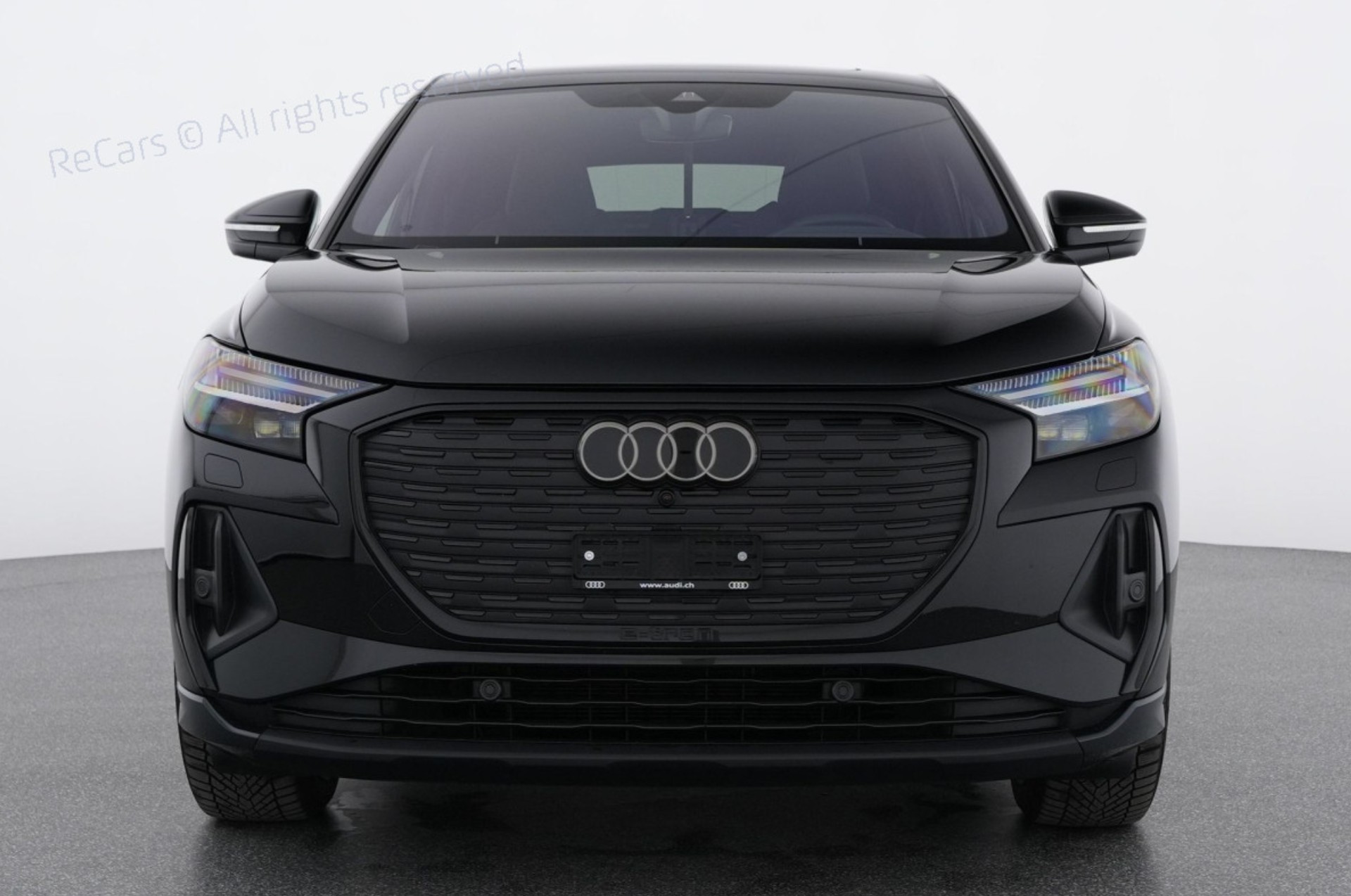 AUDI Q4 Sportback e-tron 55 quattro-image-2