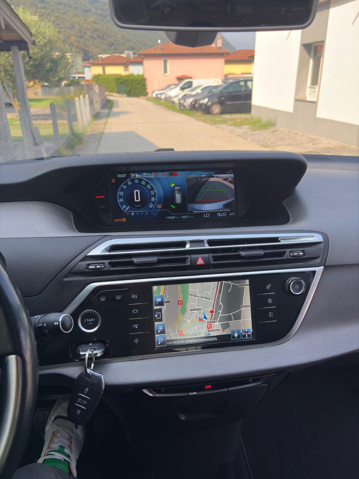 CITROEN Grand C4 Picasso 1.6i 16V e-THP Intensive-image-8