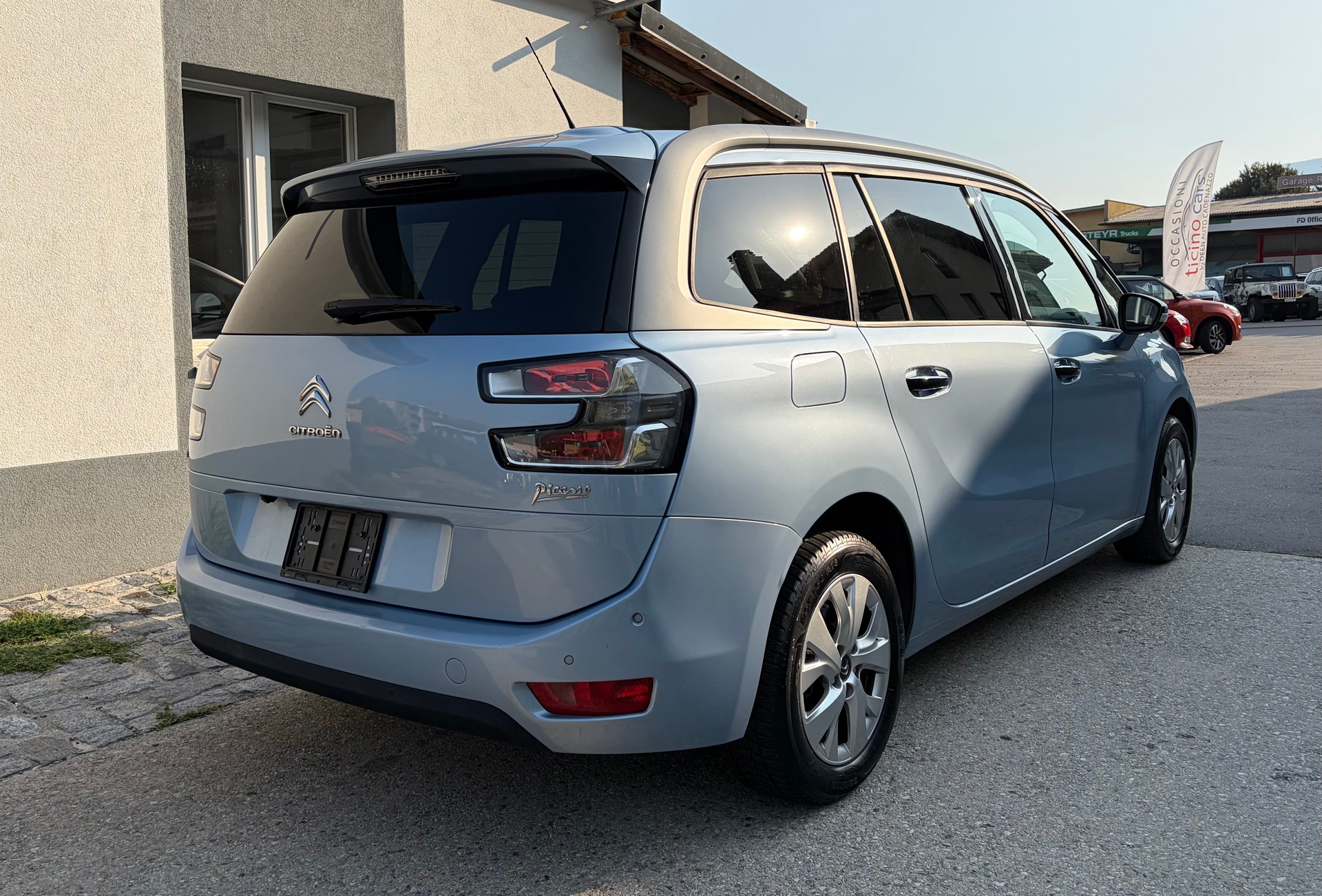 CITROEN Grand C4 Picasso 1.6i 16V e-THP Intensive-image-4