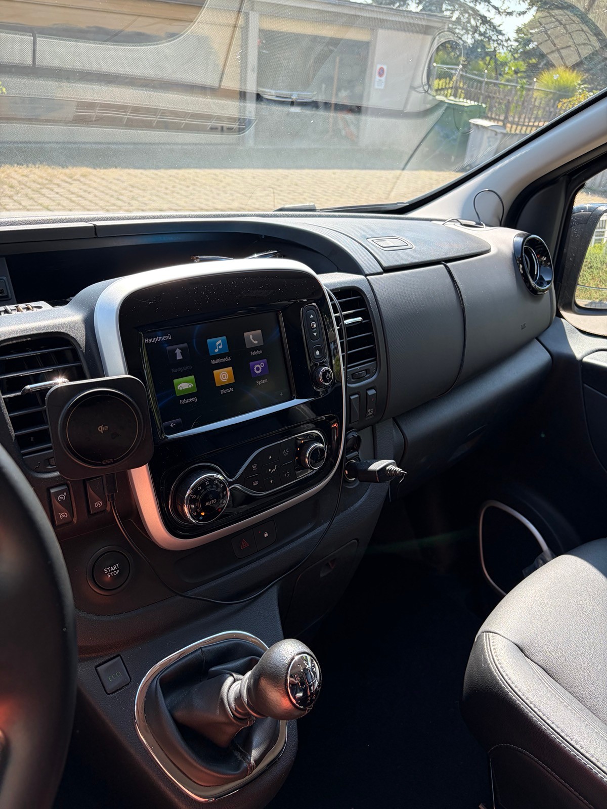 RENAULT Trafic 1.45 dCi TwinTurbo SpaceClass-image-5