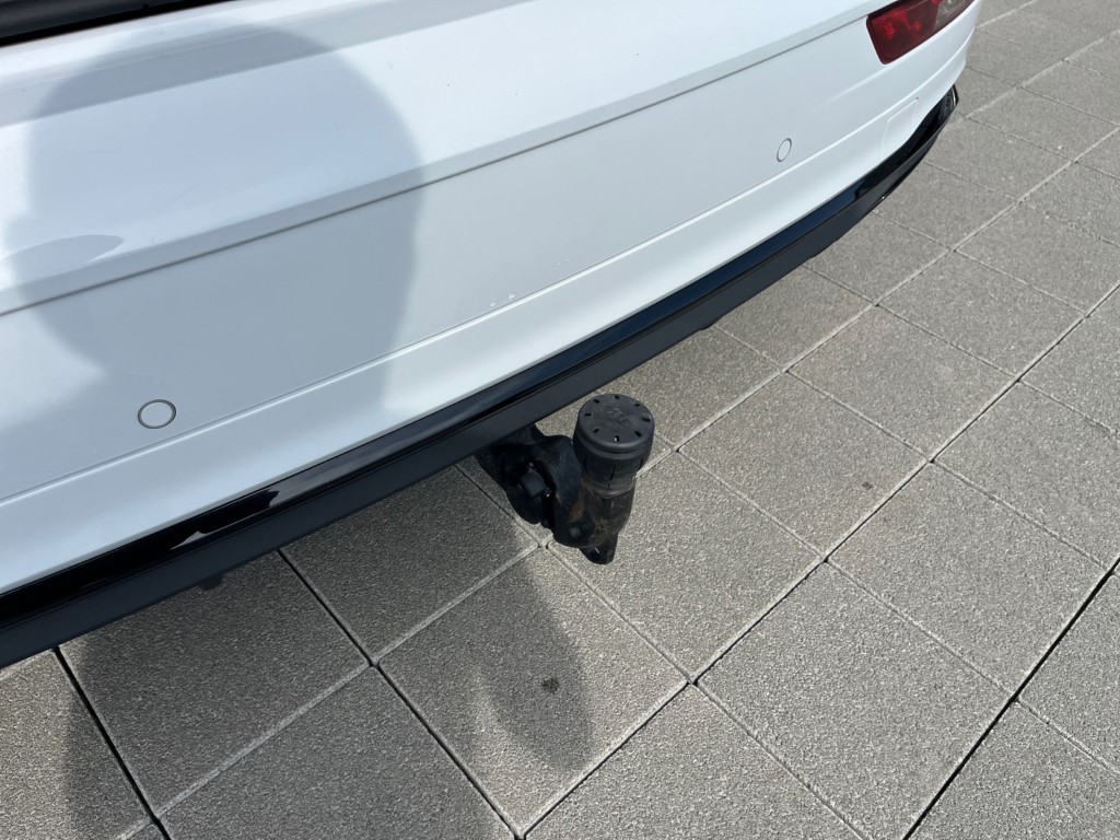 AUDI Q5 Sportback 40 TDI Blackedition quattro S-tronic-image-21