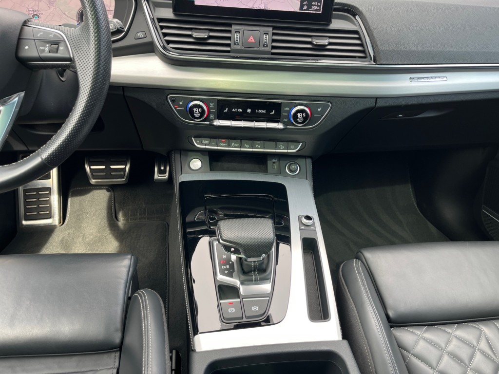 AUDI Q5 Sportback 40 TDI Blackedition quattro S-tronic-image-14