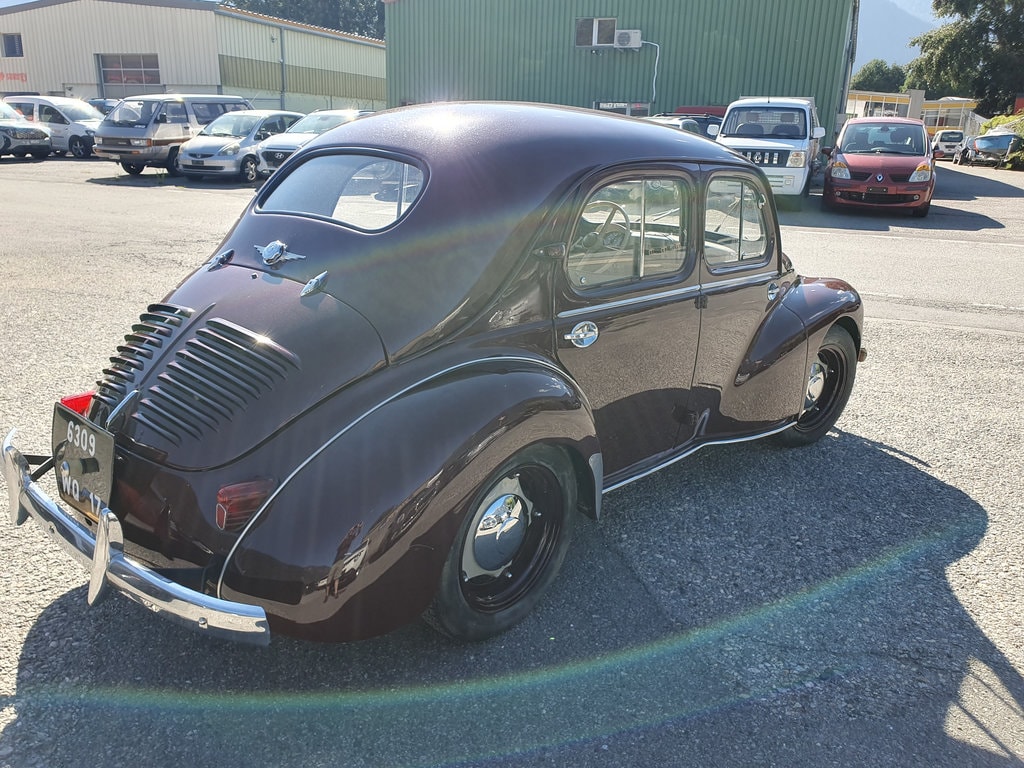 RENAULT 4CV-image-5
