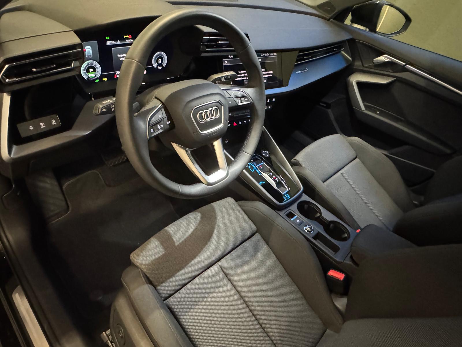 AUDI A3 Sportback 40 TFSI e S line S-tronic-image-1
